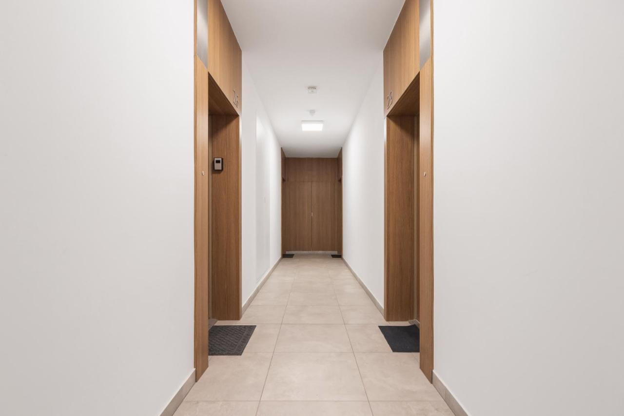 Lotniczowka Apartments By Renters Prestige Krakau Exterior foto